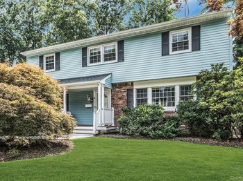 8 Lenmore Drive