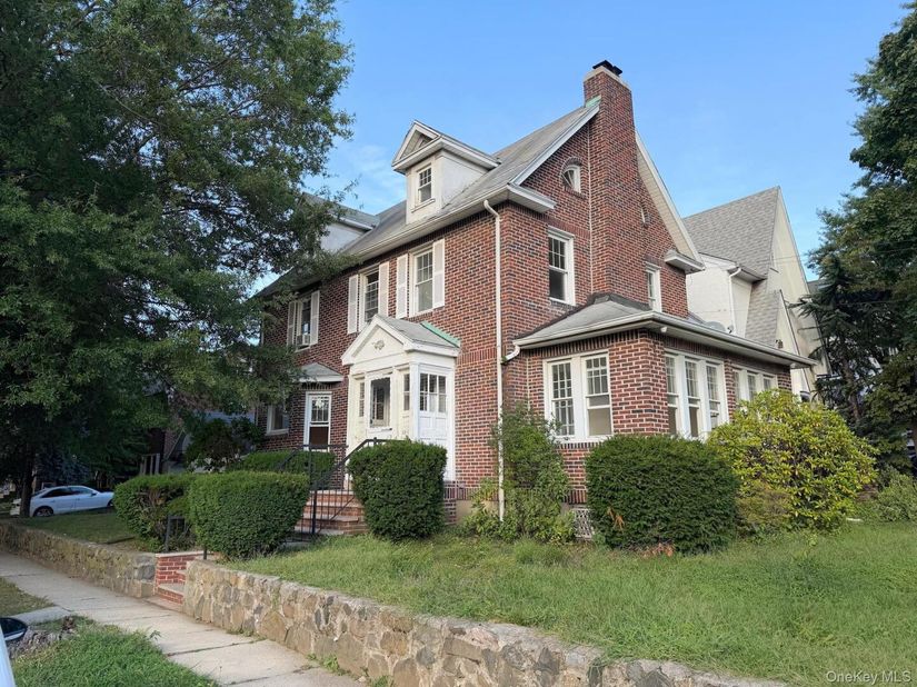 168-01 32nd Avenue, Flushing NY 11358