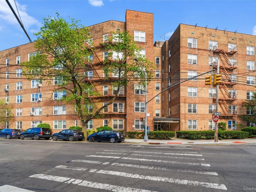 74-45 Yellowstone Boulevard 5G, Rego Park NY 11374