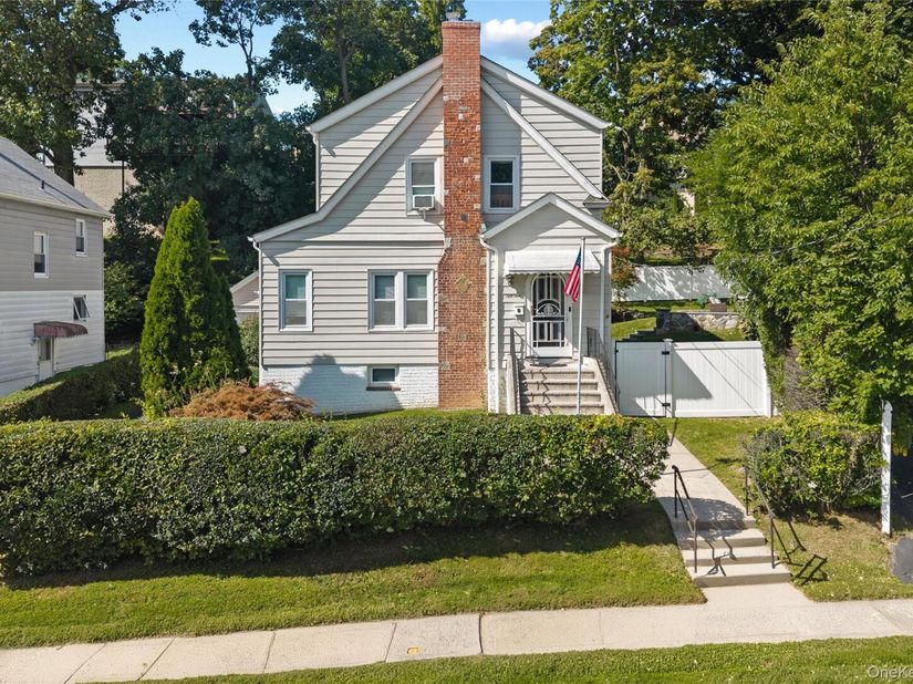 51 Sunrise Terrace, Yonkers NY 10703