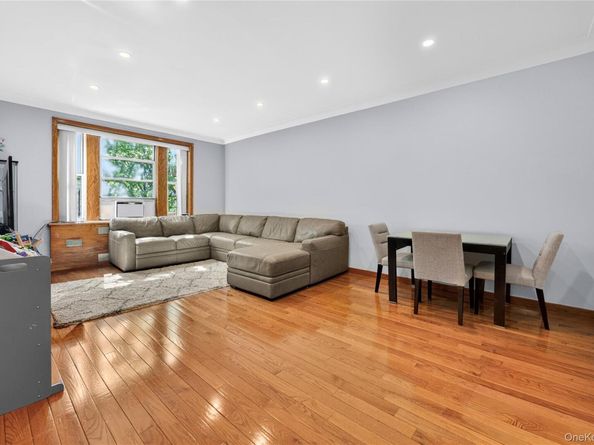 69-09 108th St 504, Forest Hills NY 11375