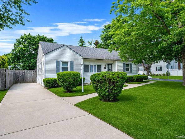 129 Shaber Road, Patchogue NY 11772
