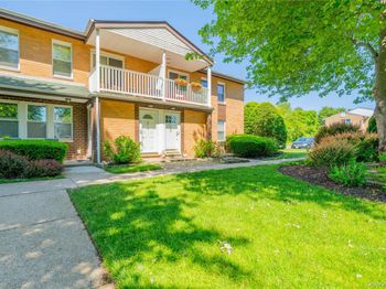 219 Artist Lake Drive