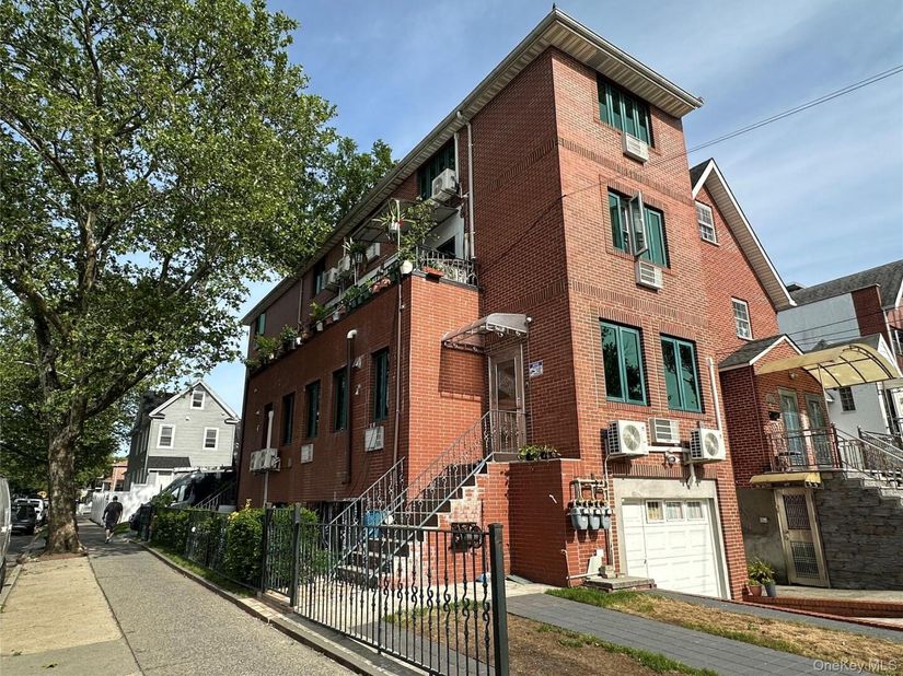 6111 159th Street, Fresh Meadows NY 11365