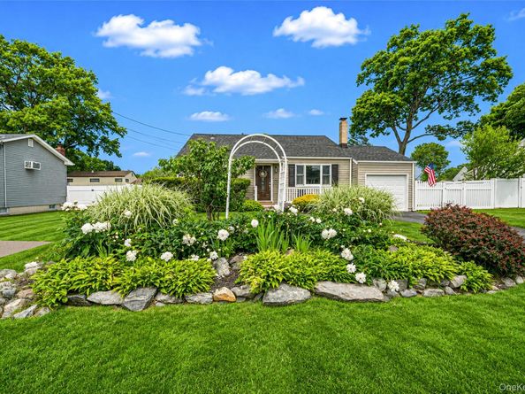 191 Grove Street, Port Jefferson Station NY 11776