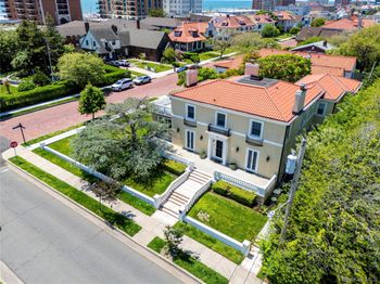 159 Magnolia Boulevard