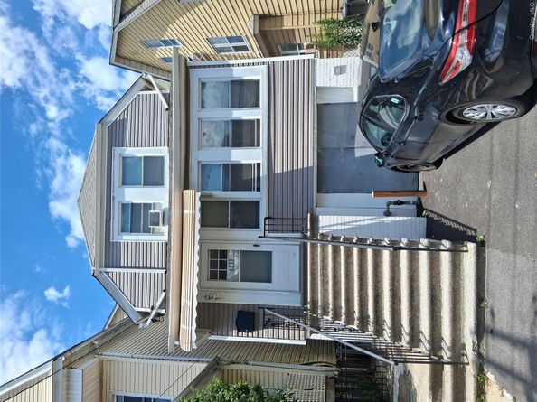 4335 Byron Avenue, Bronx NY 10466