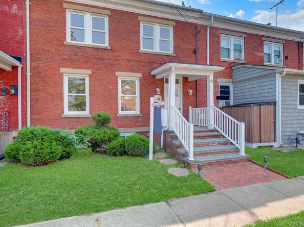 5 Columbia Street, Farmingdale NY 11735
