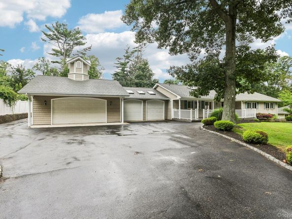 6 Winfield Drive, Sound Beach NY 11789