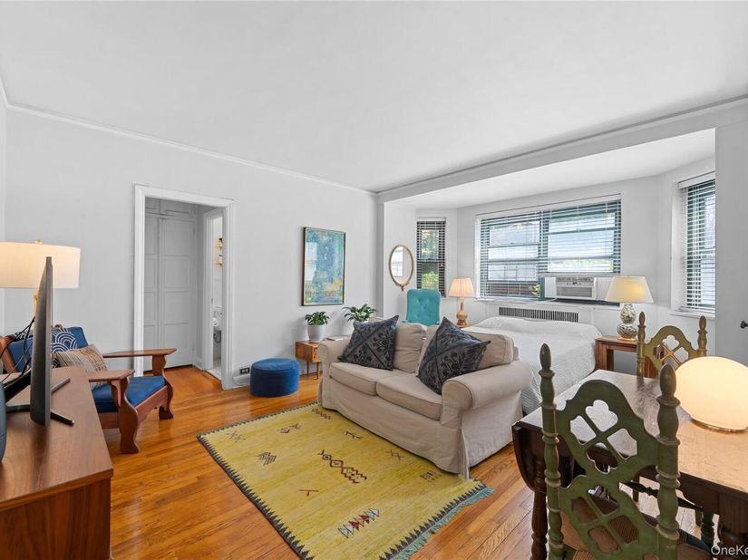 34-20 79th Street 1, Jackson Heights NY 11372