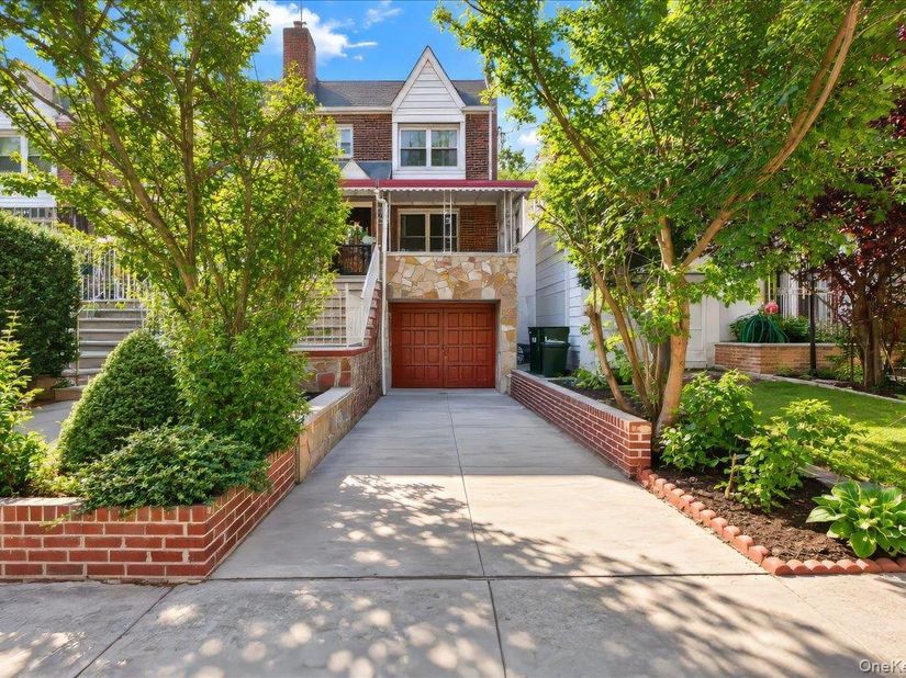 2145 Muliner Avenue, Bronx NY 10462
