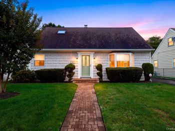 48 Teneyck Avenue