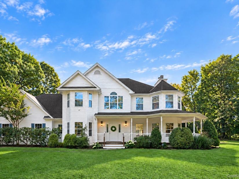 411B Mill Road, Westhampton NY 11977