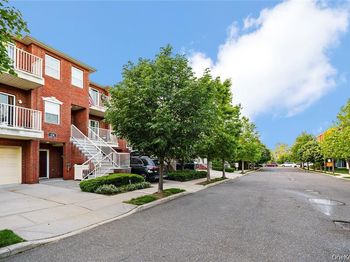 319 Endeavor Place