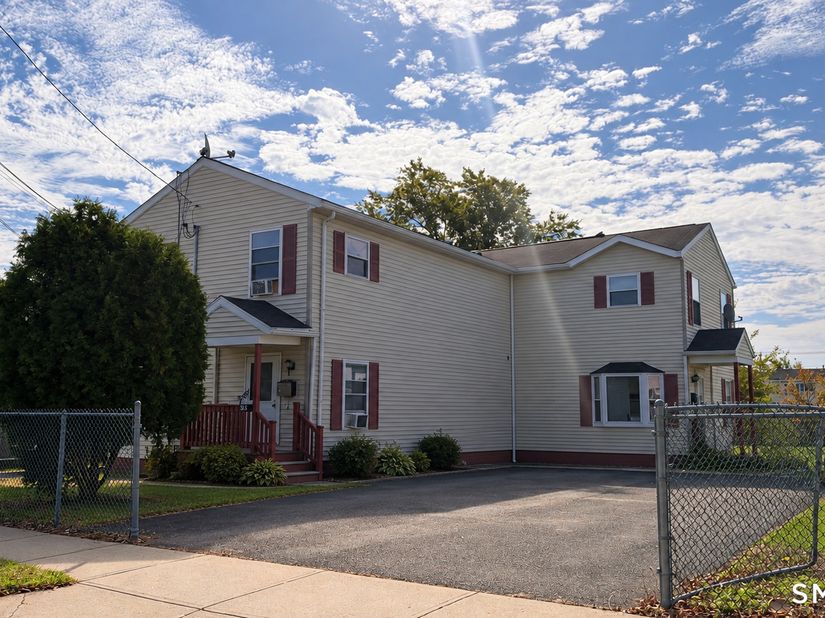 Undisclosed Address #24214177, Bridgeport CT 06608