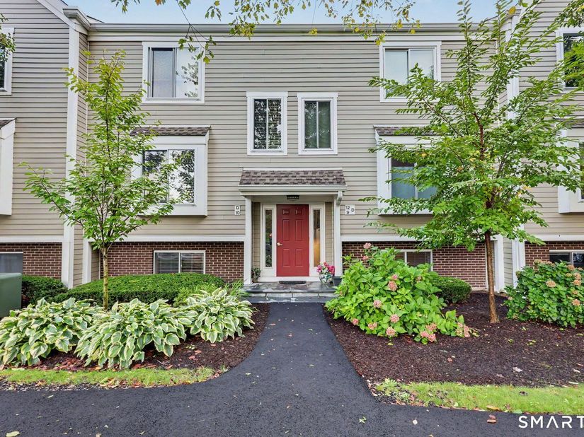 71 Aiken Street D9, Norwalk CT 06851