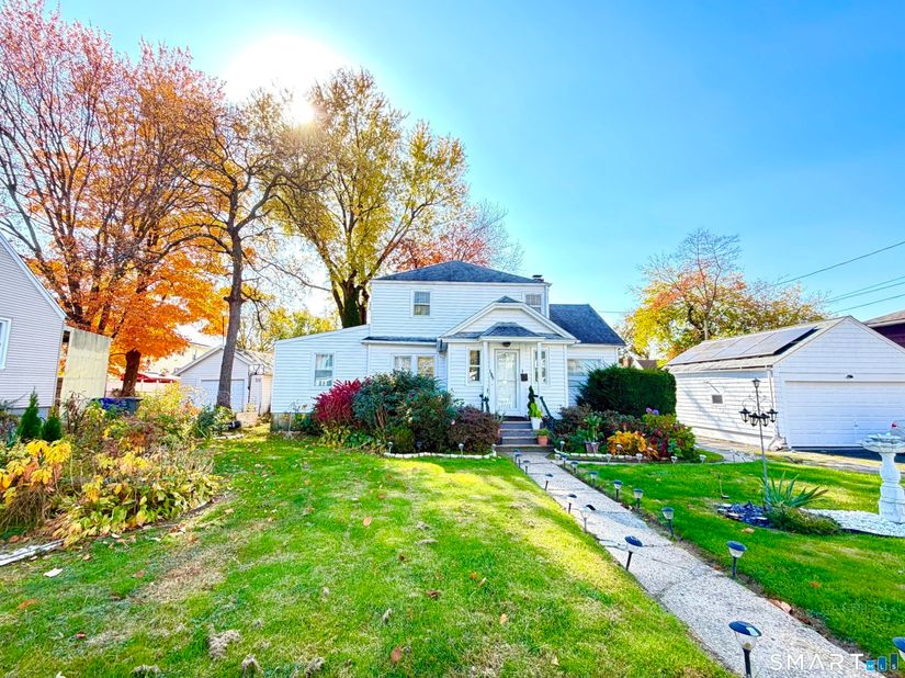 185 Grandview Avenue, Bridgeport CT 06606