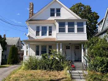 176 Manhattan Avenue