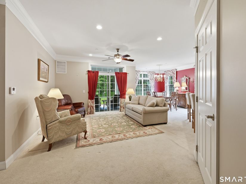 1011 Brookside Court 1011, Newtown CT 06470
