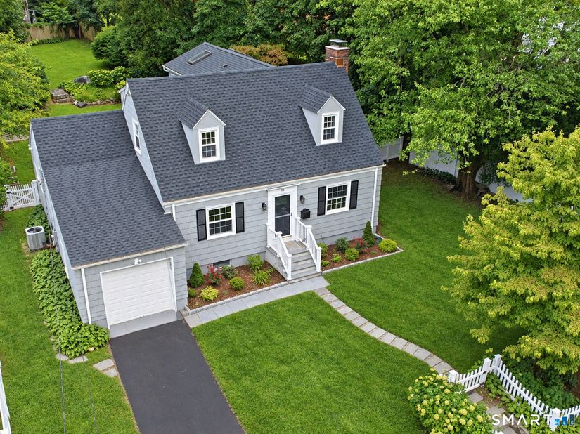 99 Woodbury Avenue, Stamford CT 06907