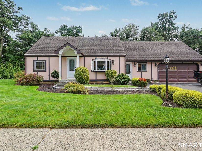 161 Delaware Drive, Stratford CT 06614