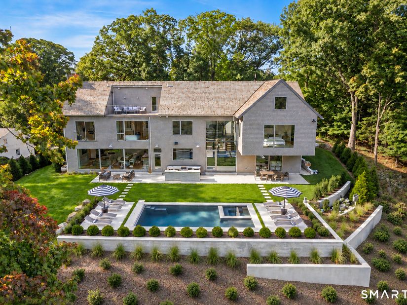 8 Tar Rock Road, Westport CT 06880