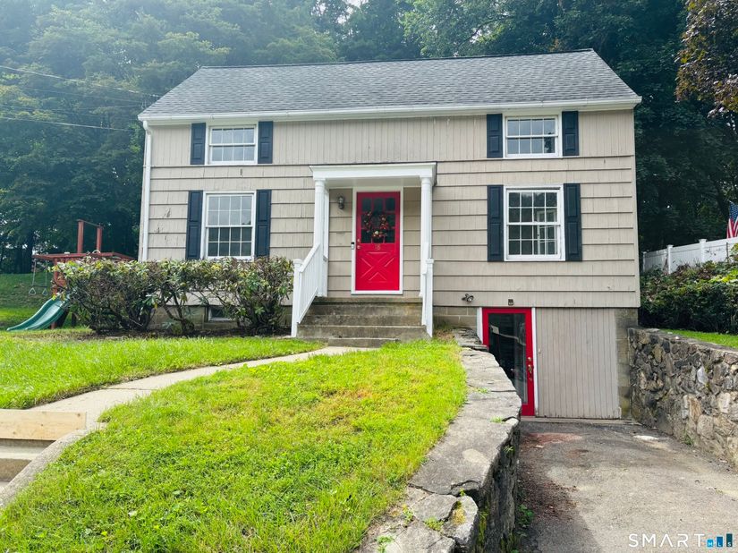 18 Cawley Avenue, Bethel CT 06801
