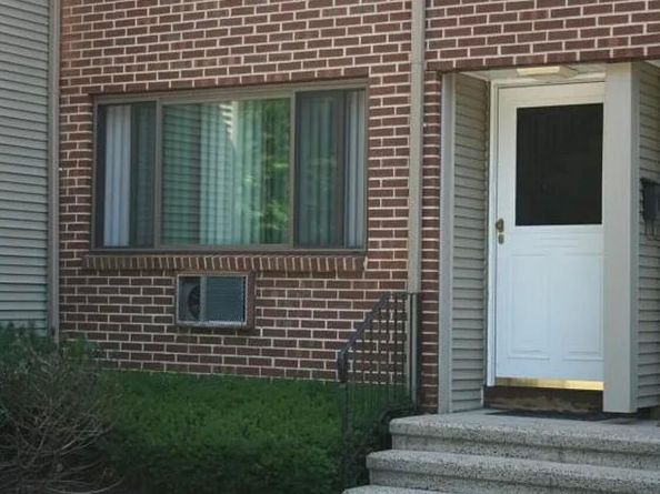 168 Belltown Road C3, Stamford CT 06905
