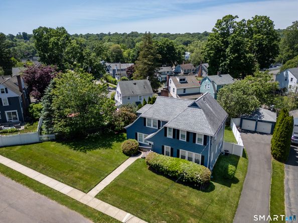 180 Rockland Road, Fairfield CT 06825