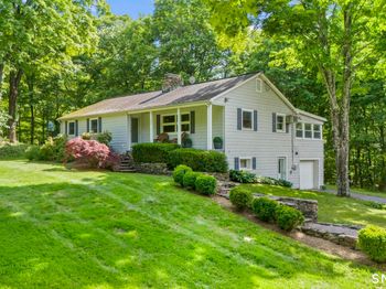 200 Old Huckleberry Road