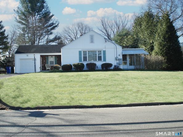47 Lawlor Terrace, Stratford CT 06614