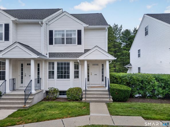 180 Turn Of River Road 10D, Stamford CT 06905