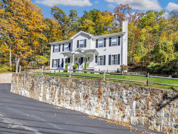 6680 Main Street, Trumbull CT 06611