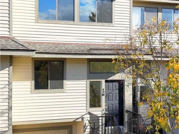 2435 Bedford Street 12B, Stamford CT 06905