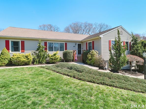622 Melville Avenue, Fairfield CT 06825