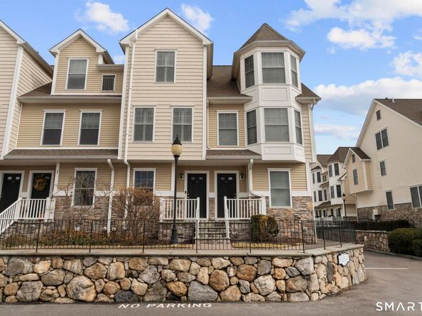 85 Camp Avenue APT 18B, Stamford CT 06907