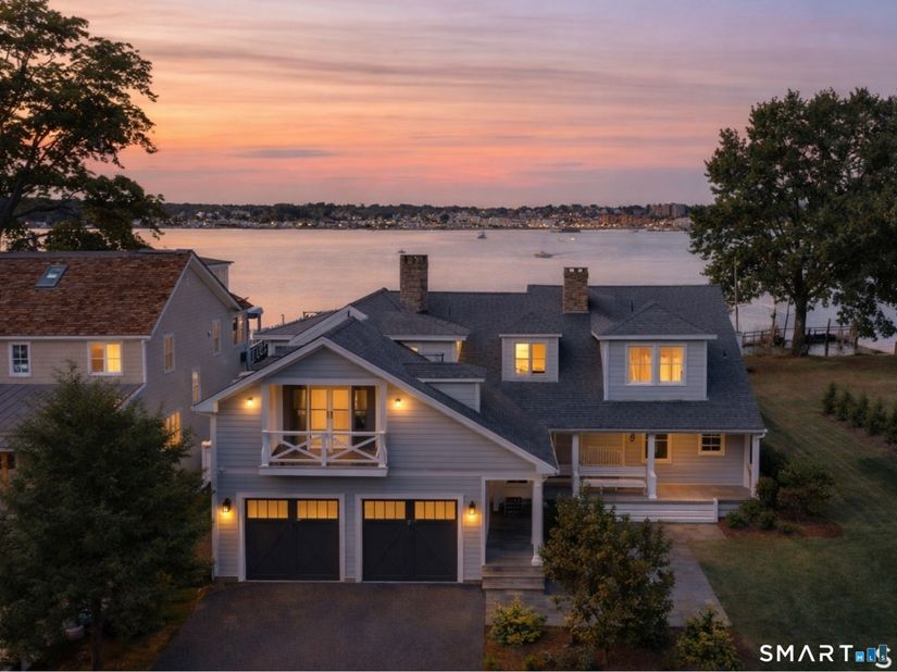 9 Sylvester Court, Norwalk CT 06855