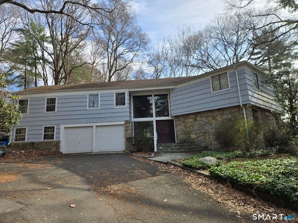677 W Hill Road, Stamford CT 06902
