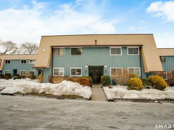 1452 Melville Avenue