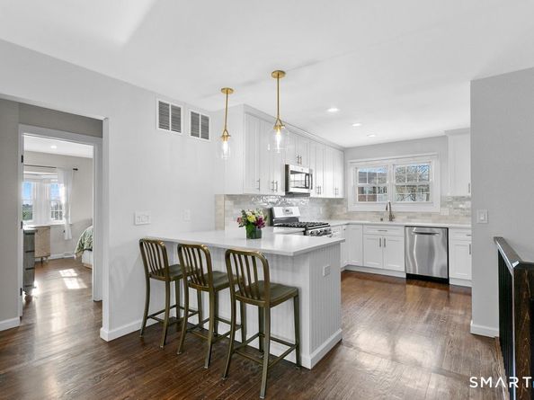 245 Unquowa Road 2, Fairfield CT 06824