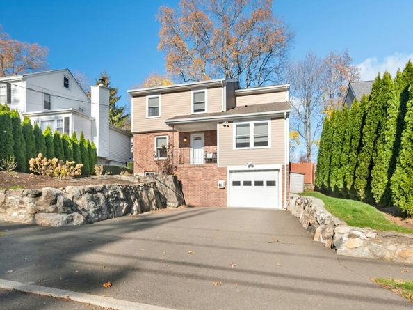 85 Hirsch Road, Stamford CT 06905