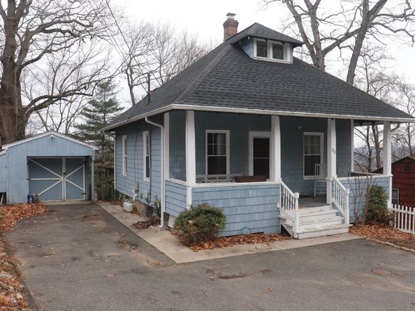 96 Hillside Avenue, Shelton CT 06484