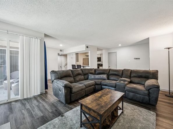 6050  Melody Lane  107, Dallas Texas 75231