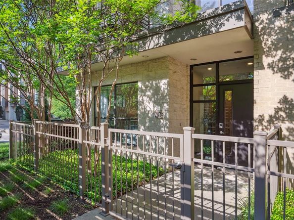 4111  Newton Avenue  32, Dallas Texas 75219