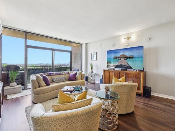 5200  Keller Springs Road  815, Dallas Texas 75248