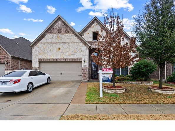1602  Cypress Garden Lane , Garland Texas 75040