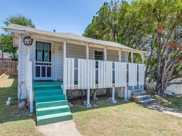 3118  Prospect Avenue , Fort Worth Texas 76106