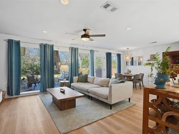 1008  Ridgewood Terrace 