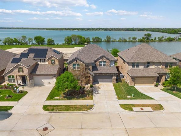 2021  Lake Front Trail , Garland Texas 75043