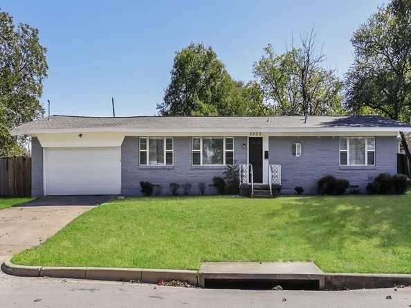 2230  Mack Lane , Dallas Texas 75227